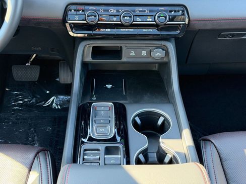 New 2026 Honda Pilot Black Edition image 27