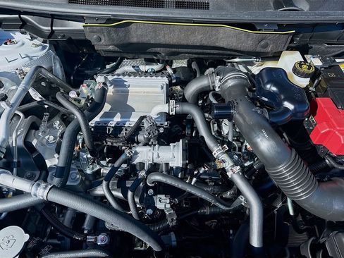 New 2026 Mitsubishi Outlander SE image 31