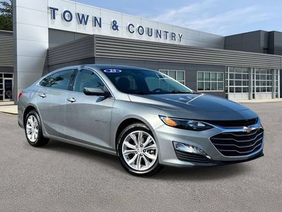 Used 2025 Chevrolet Malibu LT