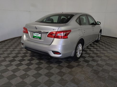 Used 2019 Nissan Sentra SV FWD image 7