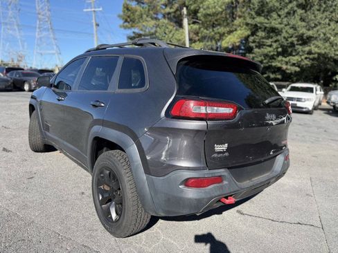 Used 2015 Jeep Cherokee Trailhawk w/ Comfort/Convenience Group image 7