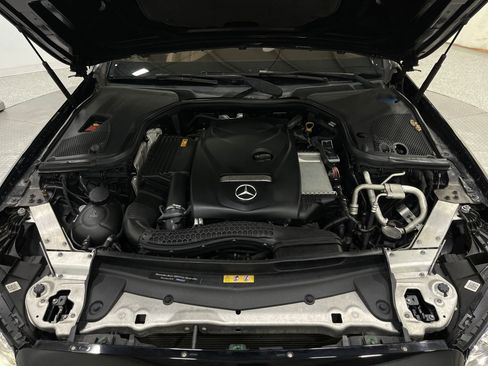Used 2018 Mercedes-Benz E 300 image 27