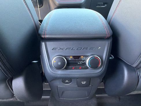 New 2026 Ford Explorer ST-Line w/ ST-Line Street Pack image 25