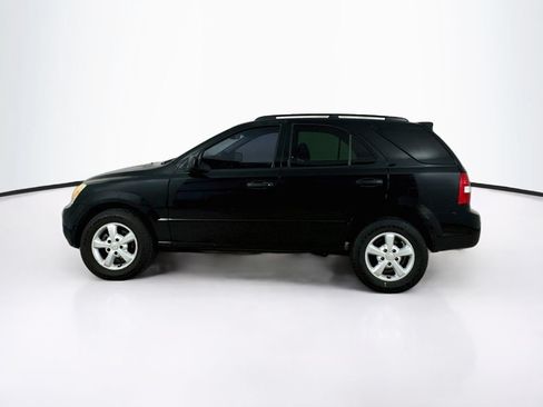 Used 2008 Kia Sorento 2WD w/ Sport Pkg image 4