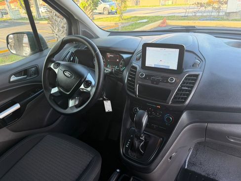 Used 2022 Ford Transit Connect XLT FWD image 29