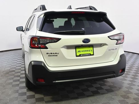 Used 2025 Subaru Outback Premium image 4