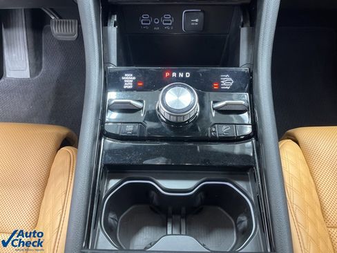 Used 2024 Jeep Grand Cherokee Summit image 28