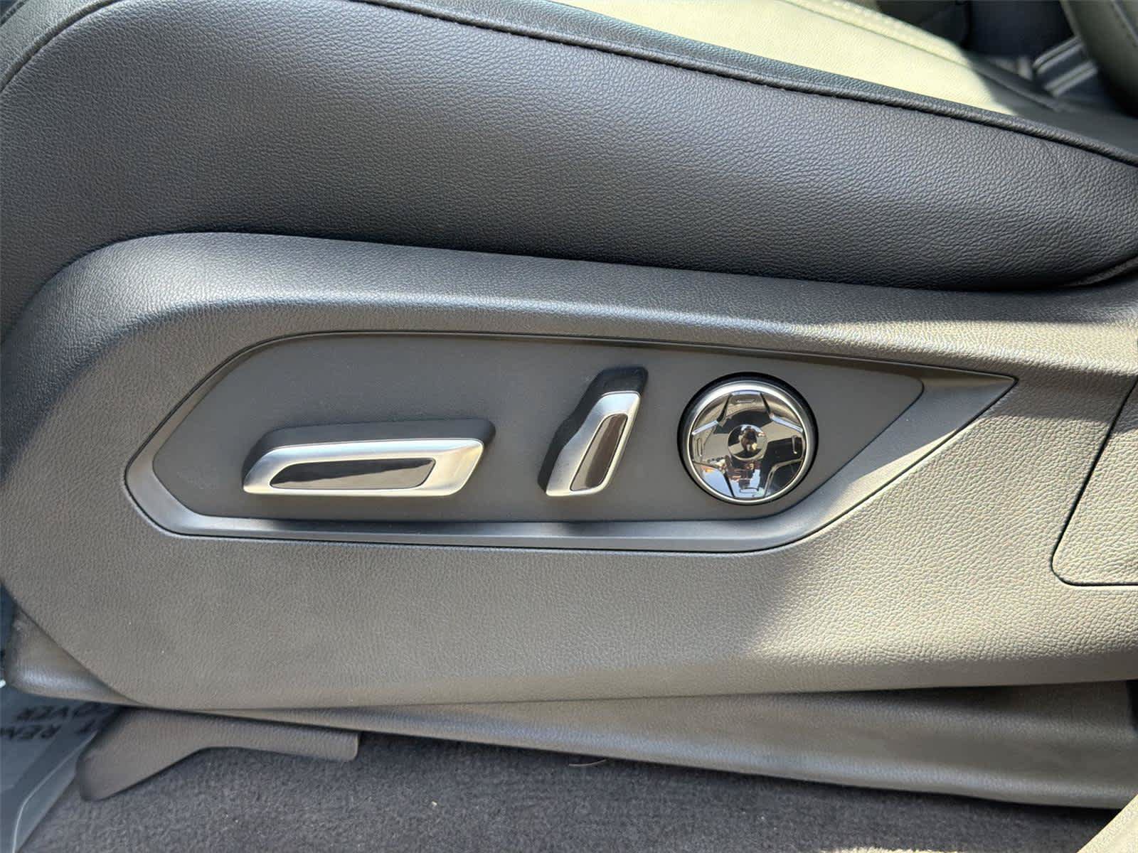 Certified 2026 Acura MDX FWD image 24
