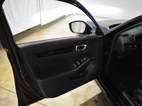 Certified 2024 Honda Civic Touring image 13