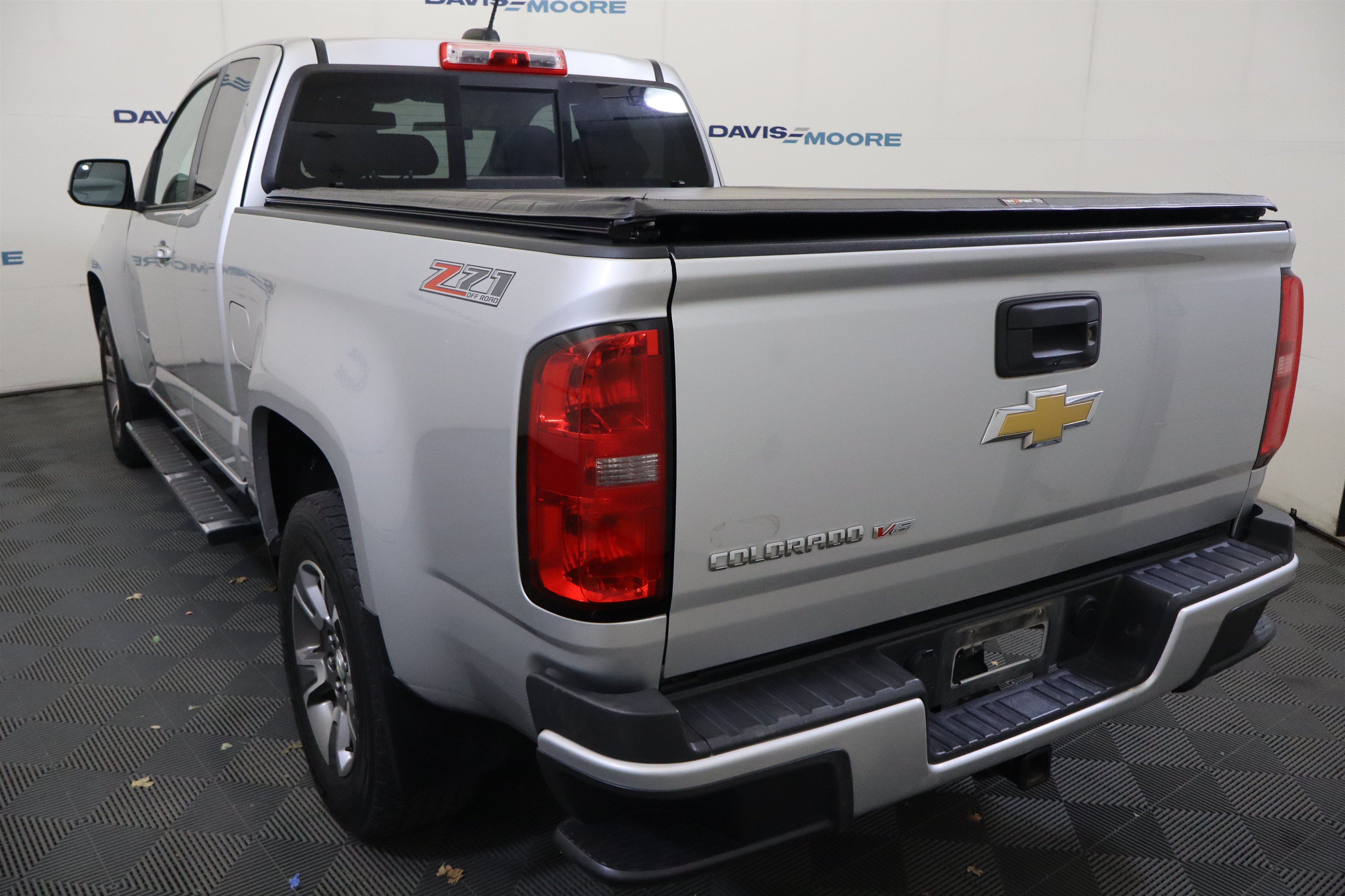 Used 2018 Chevrolet Colorado Z71 AWD/4WD image 10