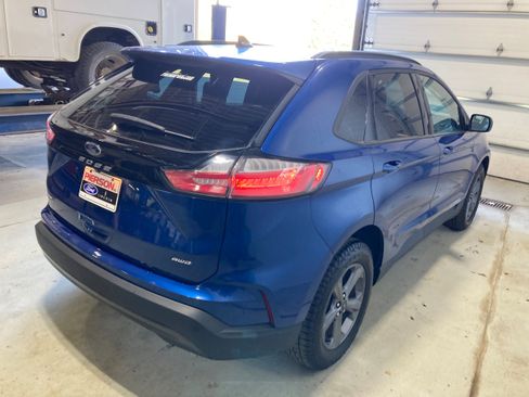 Used 2023 Ford Edge SEL w/ Sport Appearance Package image 12