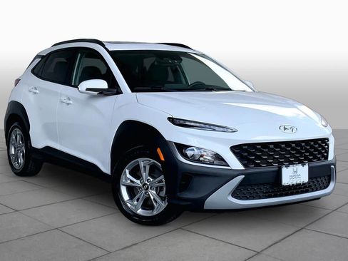 Used 2023 Hyundai Kona SEL w/ Convenience Package image 3