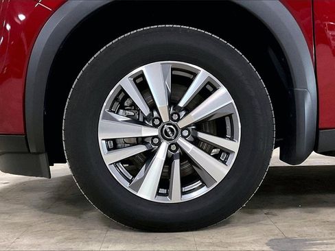 Used 2023 Nissan Pathfinder SL image 9