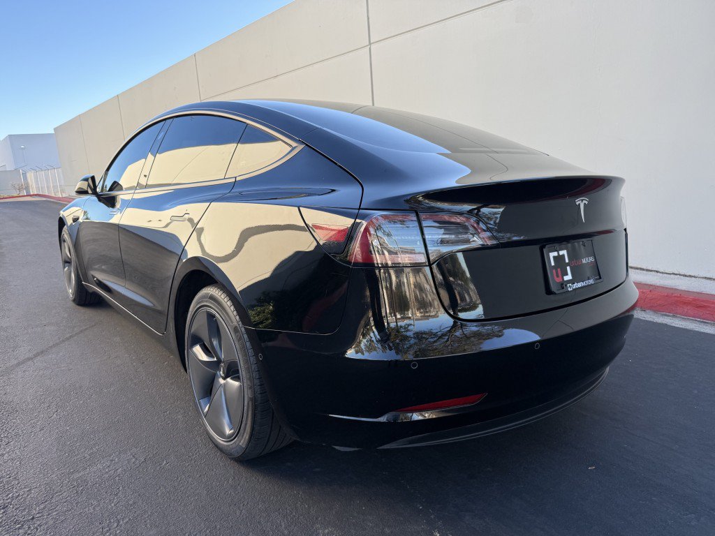 Used 2021 Tesla Model 3 Standard Range Plus RWD image 4