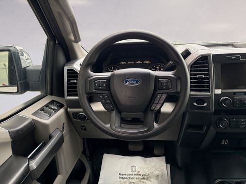 Used 2019 Ford F150 XLT image 12