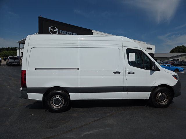 Used 2025 Mercedes-Benz Sprinter 2500 image 6