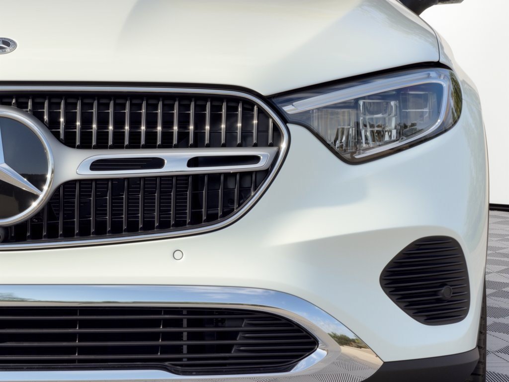 Used 2027 Mercedes-Benz GLC 300 image 12