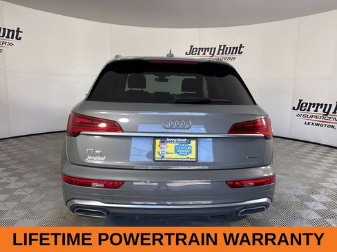 Used 2023 Audi Q5 2.0T Premium w/ Convenience Package AWD/4WD image 4