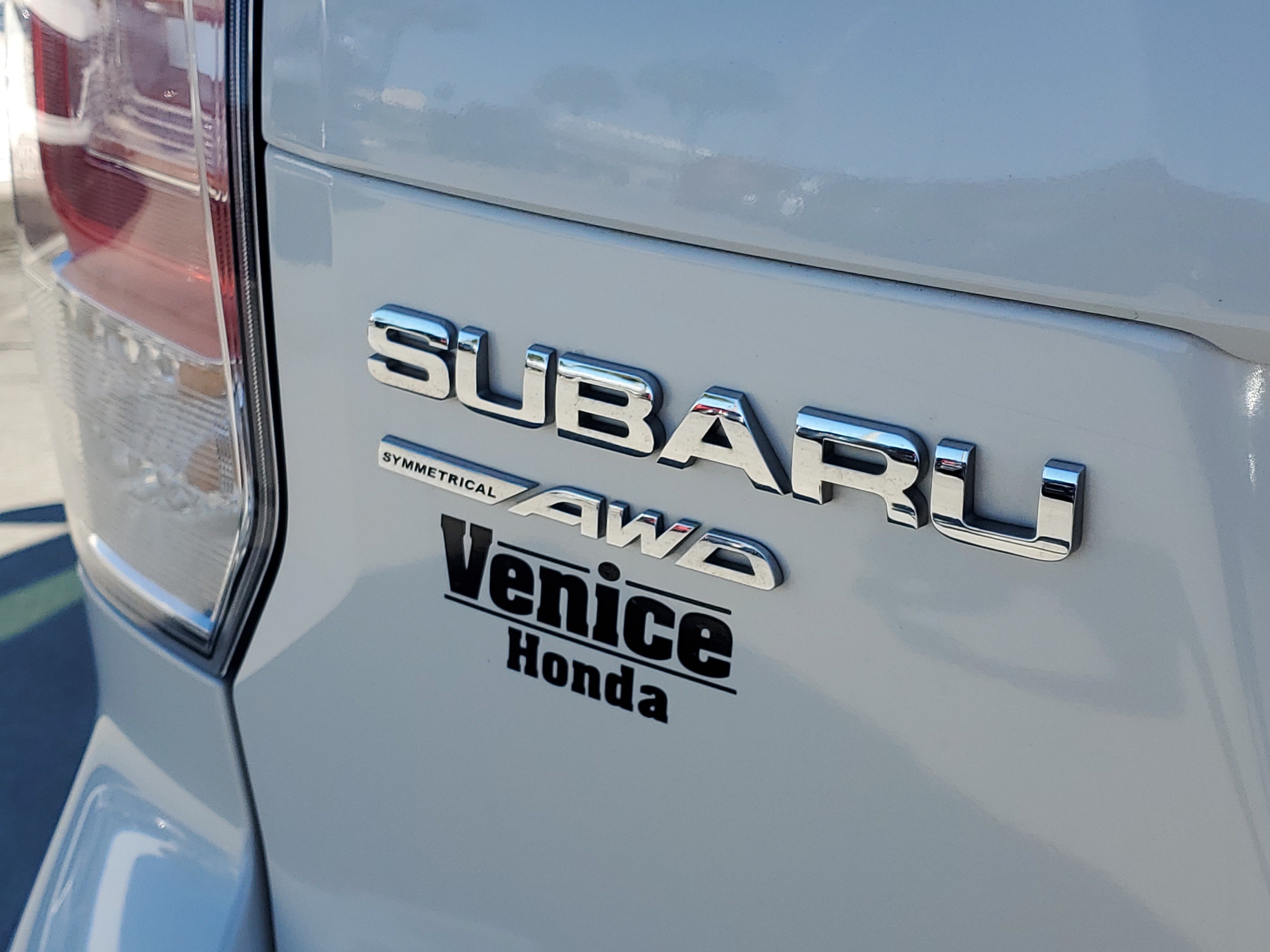 Used 2018 Subaru Forester 2.5i Limited AWD/4WD image 12