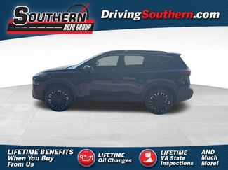 New 2026 Nissan Rogue Dark Armor AWD/4WD 360° Tour