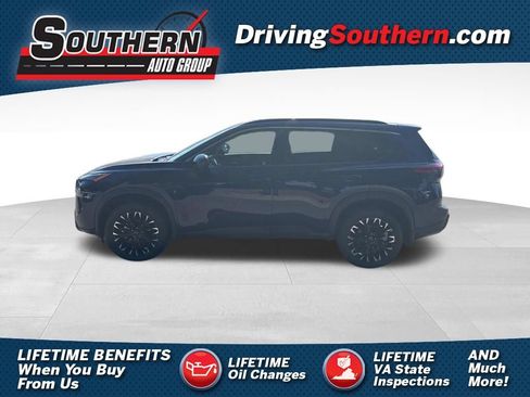 New 2026 Nissan Rogue Dark Armor AWD/4WD image 1