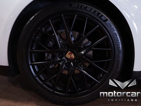 Used 2019 Porsche Panamera 4 AWD/4WD image 21