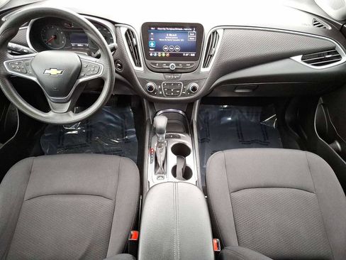 Certified 2023 Chevrolet Malibu LT image 25