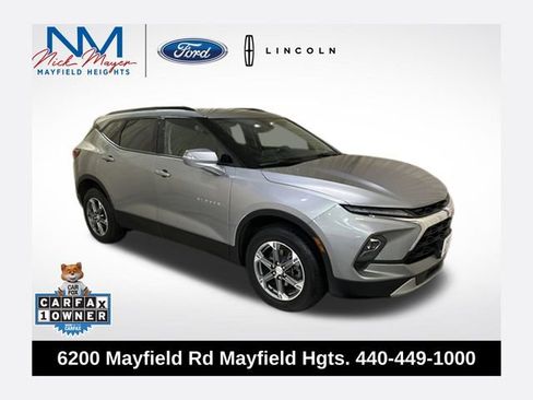 Used 2024 Chevrolet Blazer LT FWD image 1