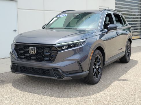 Used 2025 Honda CR-V Sport image 3