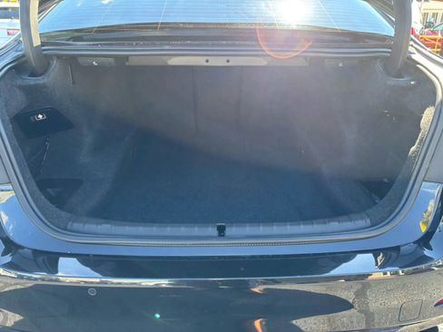 Used 2017 BMW 540i xDrive image 22