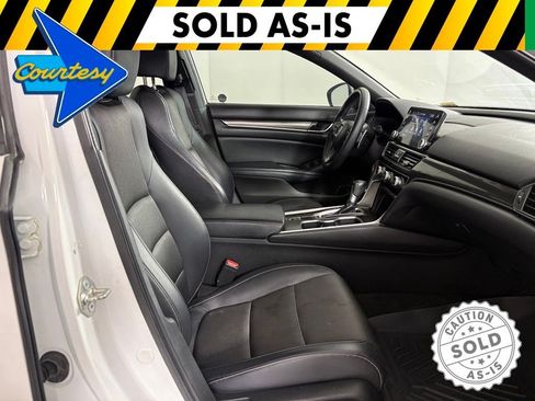Used 2018 Honda Accord Sport image 37