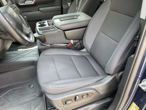 Used 2023 Chevrolet Silverado 1500 LT AWD/4WD image 15