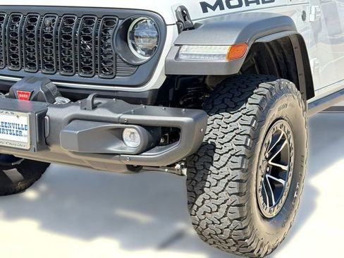New 2026 Jeep Wrangler Unlimited Rubicon 392 image 11