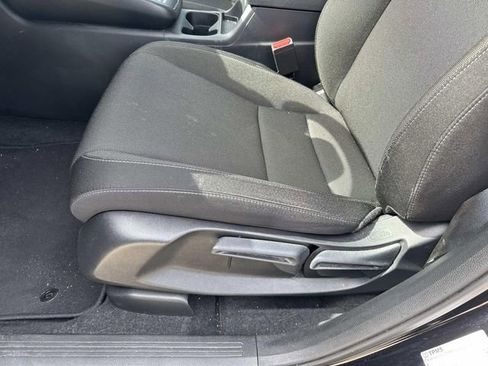 Certified 2023 Honda CR-V LX image 16