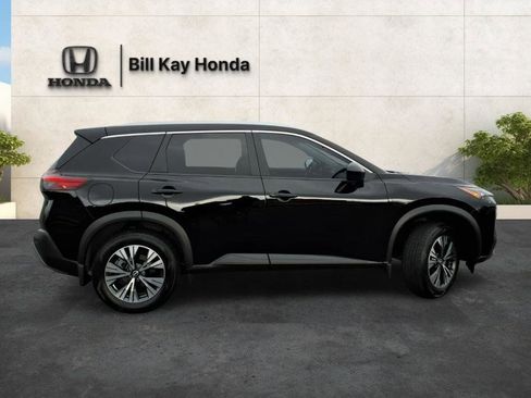 Used 2023 Nissan Rogue SV w/ SV Premium B Package AWD/4WD image 2