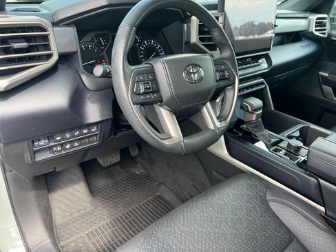 Used 2025 Toyota Tundra SR5 w/ SR5 Premium Package AWD/4WD image 24