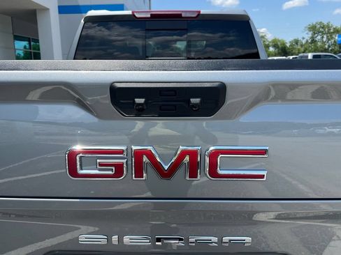 New 2026 GMC Sierra 1500 SLT w/ SLT Premium Plus Package AWD/4WD image 8