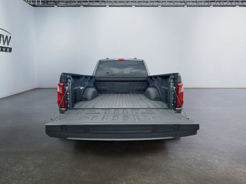 Used 2024 Ford F150 XLT image 22