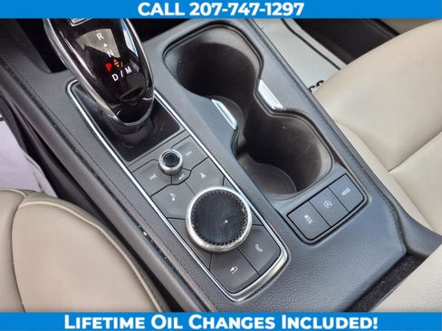 Used 2022 Cadillac XT4 Premium Luxury w/ Enhanced Visibility Package image 16