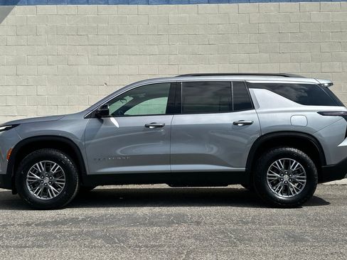 Certified 2024 Chevrolet Traverse LT AWD/4WD image 7