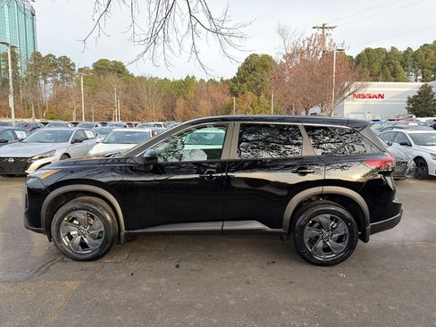 New 2026 Nissan Rogue SV w/ Cold Weather Package image 4