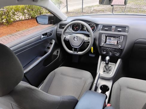Used 2016 Volkswagen Jetta S FWD image 51