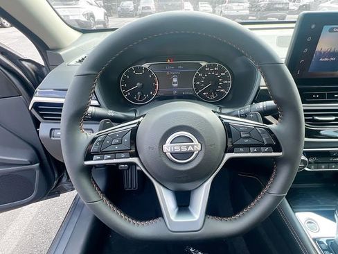 New 2025 Nissan Altima 2.5 SR w/ SR Premium Package image 7