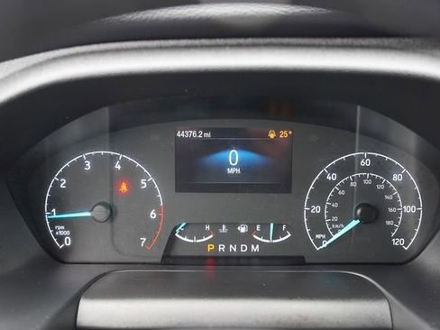 Used 2024 Ford Transit 350 XLT image 27