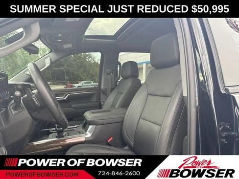 Used 2022 Chevrolet Silverado 1500 LT Trail Boss w/ LT Trail Boss Premium Package AWD/4WD image 2