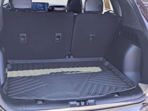 Certified 2023 Ford Escape ST-Line Elite AWD/4WD image 6