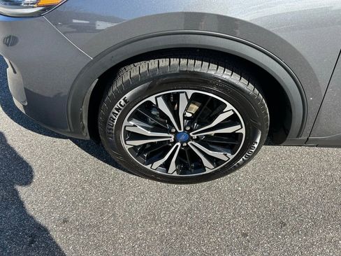 Used 2022 Ford Escape SEL w/ SEL Stealth AWD Package image 15