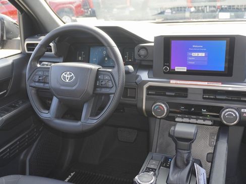 New 2025 Toyota Tacoma SR5 image 5