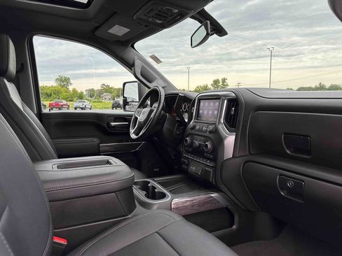 Used 2022 Chevrolet Silverado 2500 LTZ w/ LTZ Plus Package AWD/4WD image 13