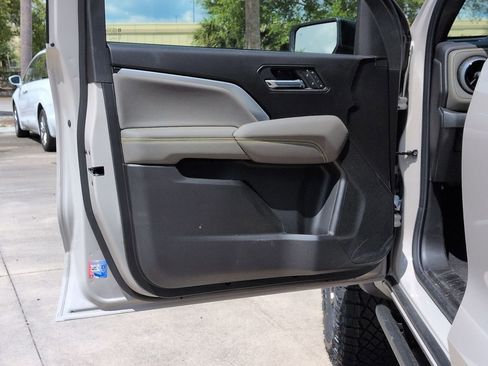 New 2026 Chevrolet Colorado ZR2 w/ Technology Package image 8